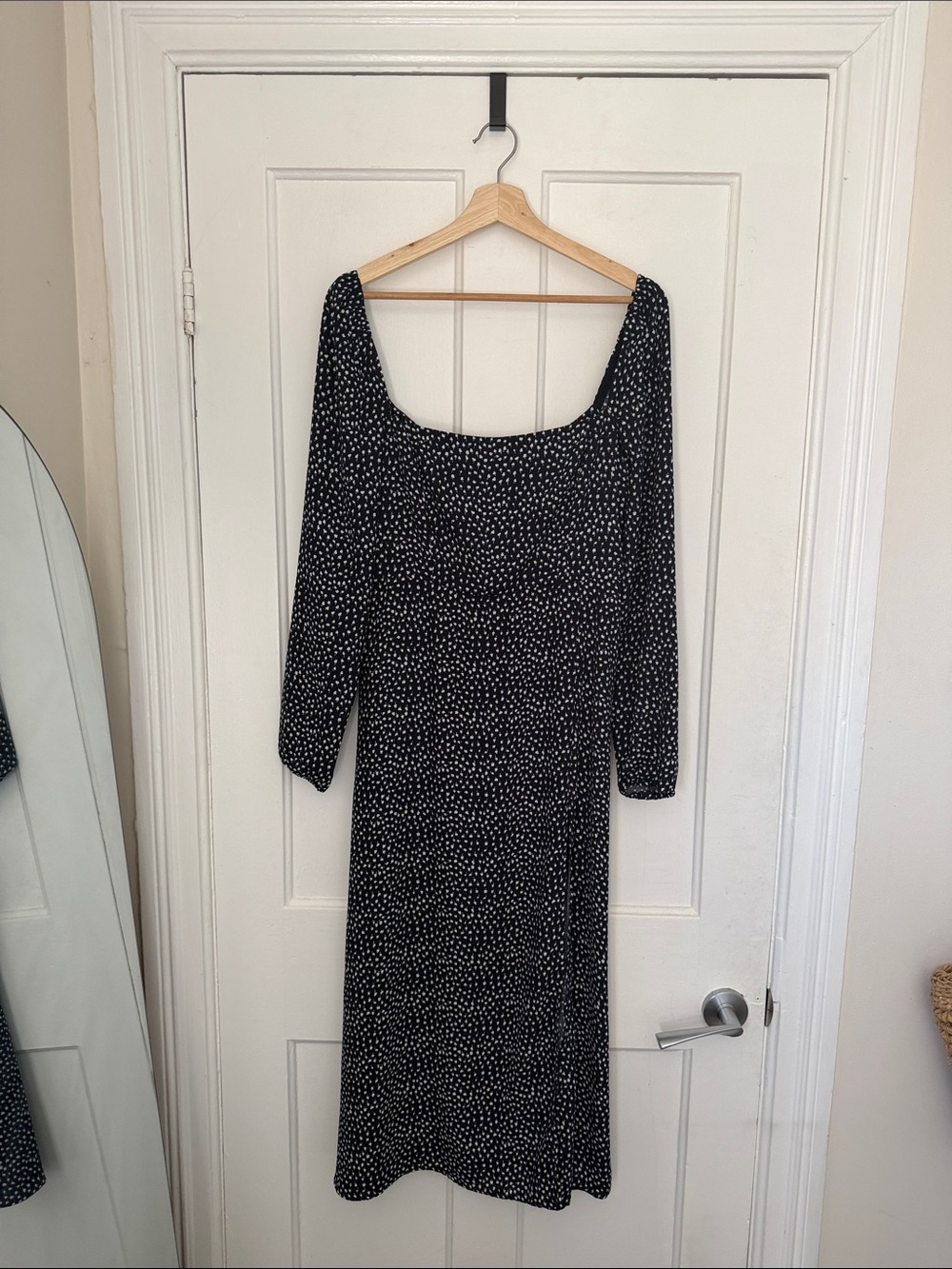 Park & Fifth Long Sleeve Midi Dress